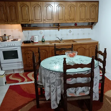 Filia's House Ground Floor Apartment
